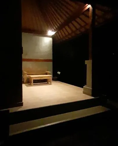 Praba House ゲストハウス 4*