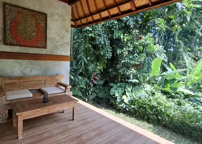 ゲストハウス Praba House ウブド